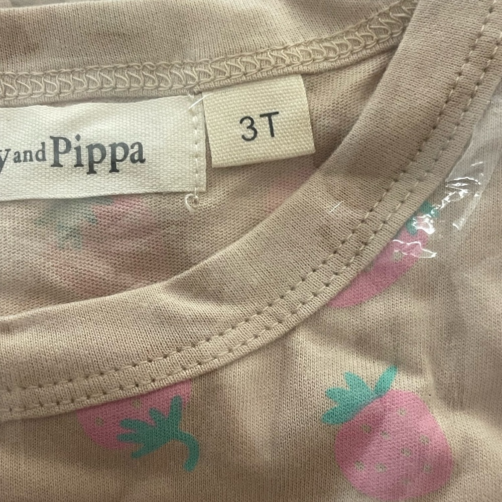 Indy & Pippa strawberry daydreamers matching set NWT size 3T oversized - Picture 10 of 10